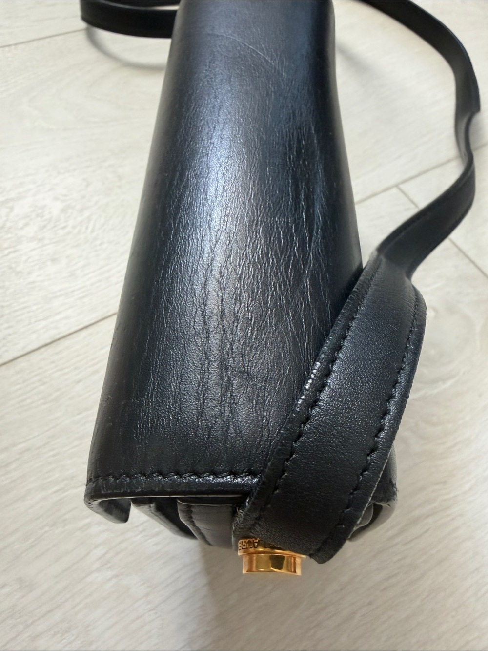 YSL Saint Laurent Black Calfskin Leather Small Lulu Bag Crossbody Bag - Picture 14 of 16